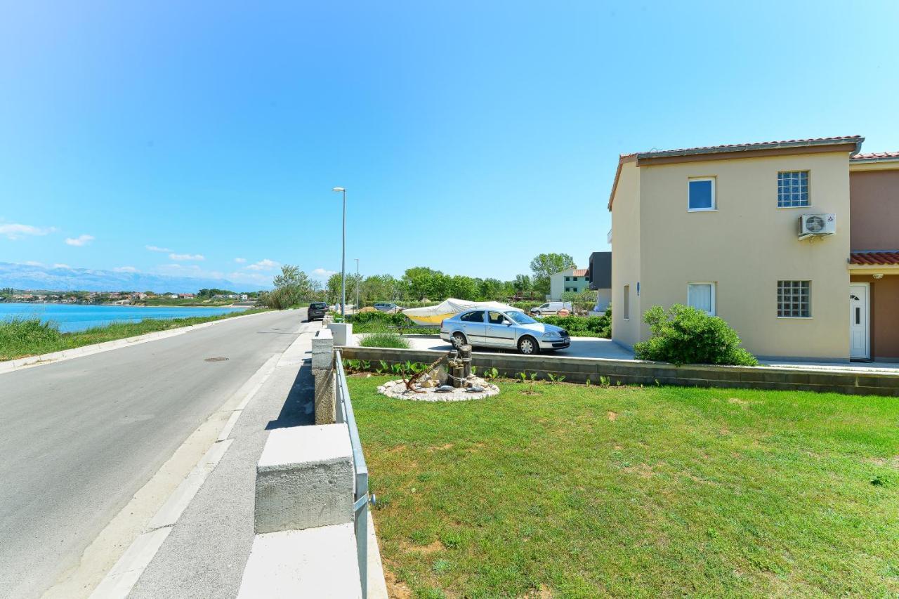 Apartments By The Sea Nin, Zadar - 13172 Eksteriør billede